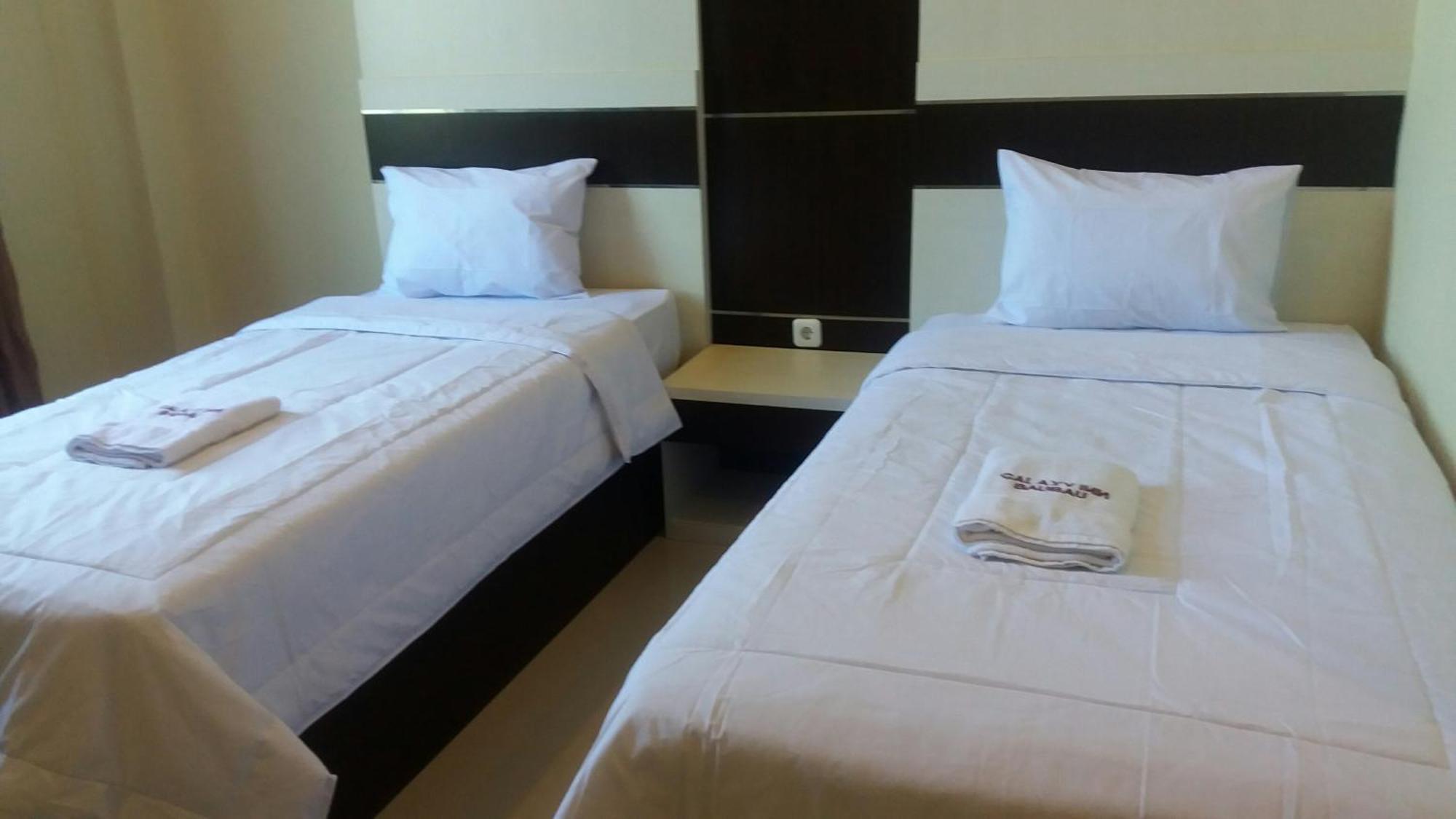 Galaxy Inn Baubau Buitenkant foto